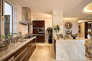 《蒸汽世界：建造》赞誉宣传片公布 突出好评如潮